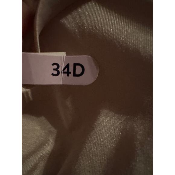 Brand New Bali Women's Size 34D Beige Bralette Bra - Picture 7 of 9